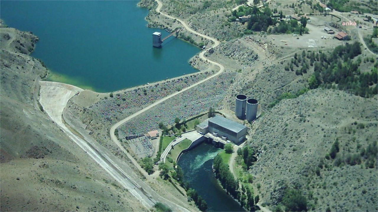 Kesikköprü ve Kapulukaya HES'lerin işletme hakkı 3,63 milyar TL'ye özelleştirildi