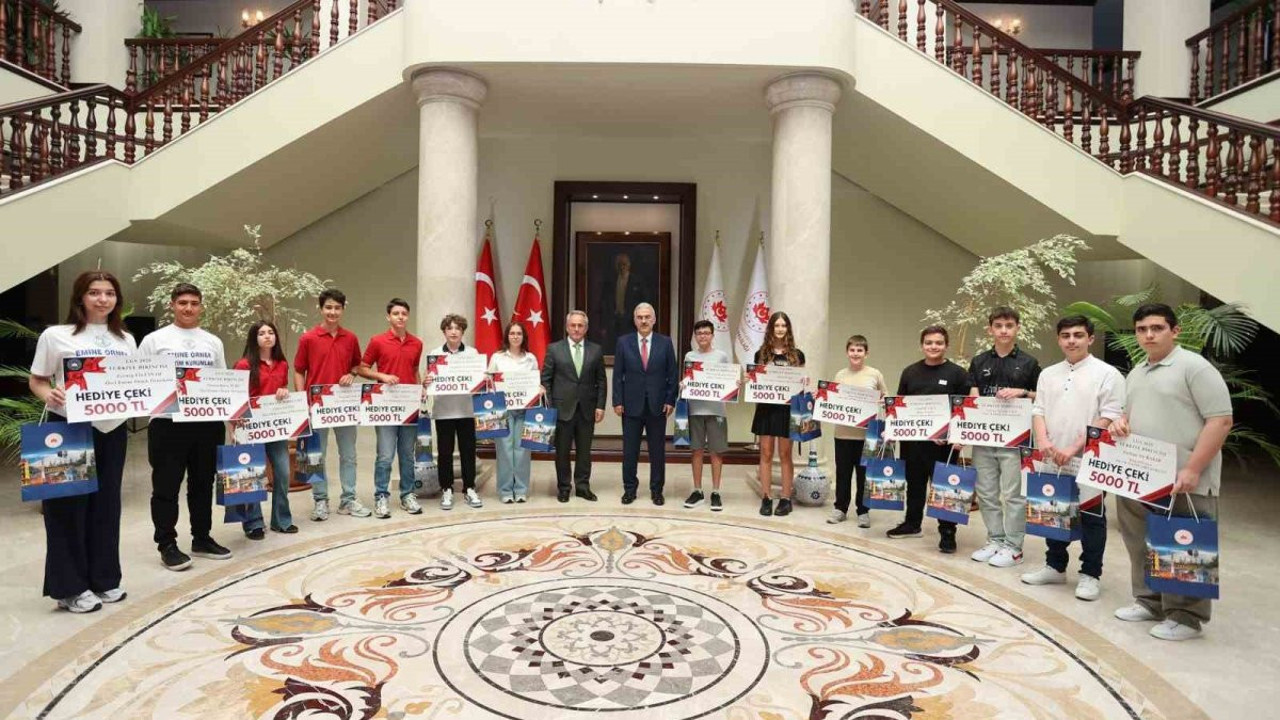 LGS şampiyonları ödüllendirildi