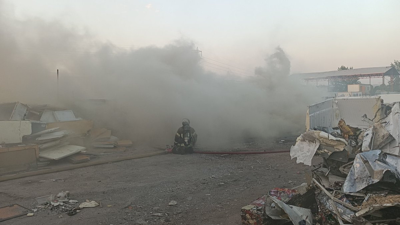 Bursa’da geri dönüşüm tesisinde yangın