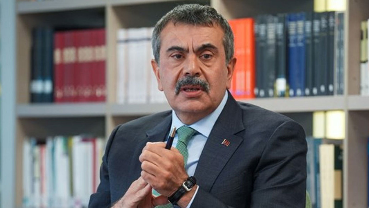 LGS skandalı Yusuf Tekin'in ağzını bozdu!