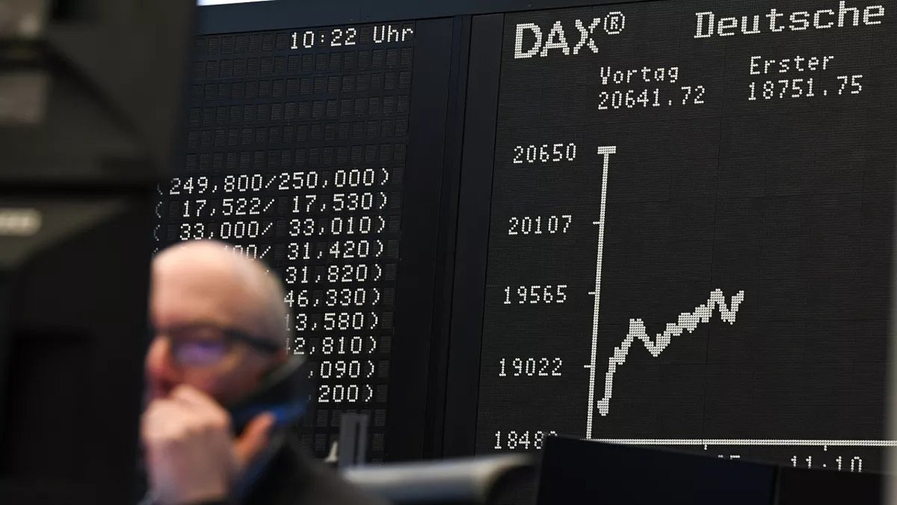 DAX Endeksi 24.400'e dayandı: Yatırımcıların gözü ABD-AB görüşmelerinde