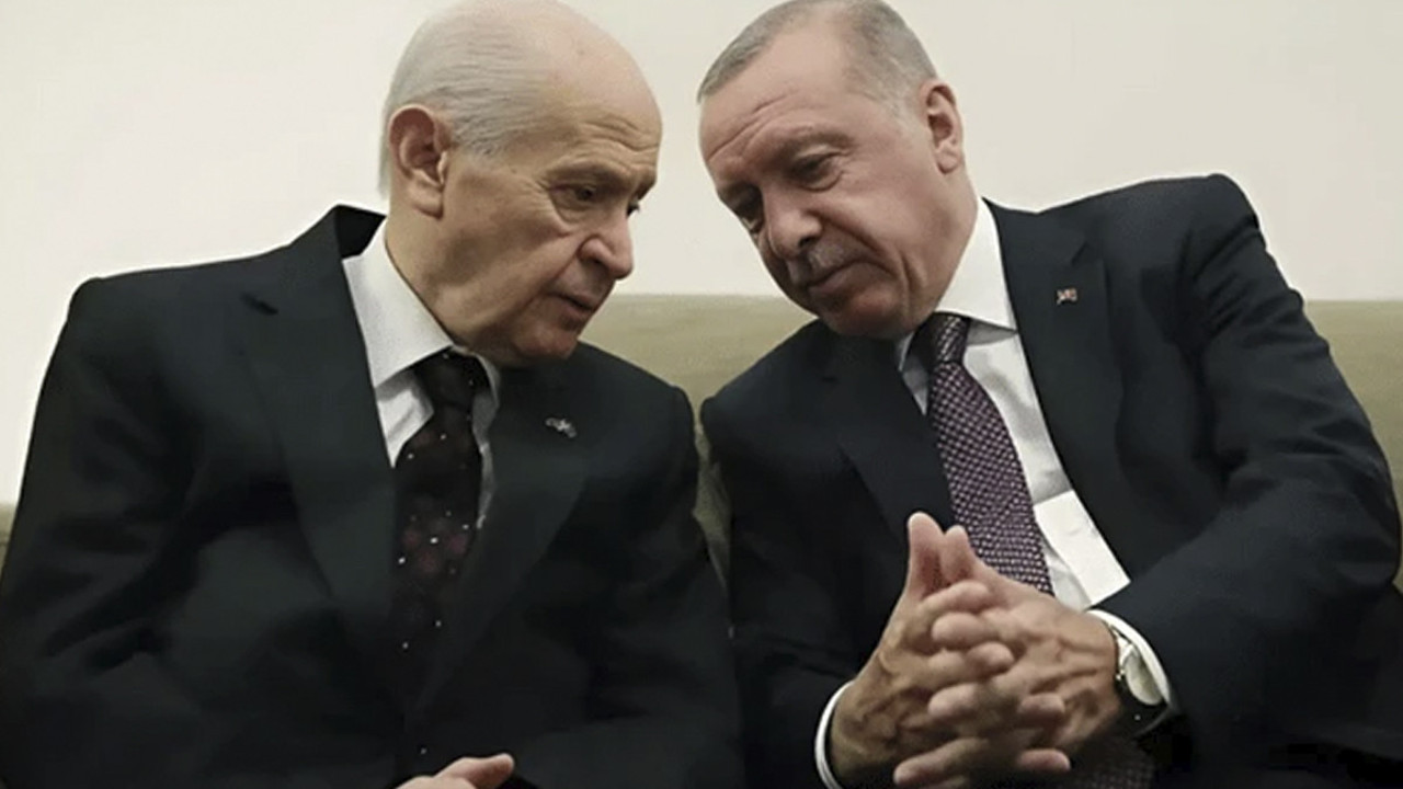 Bahçeli, Erdoğan'ın 2 yardımcısını belirledi! Saray'ın her köşesinde bu fısıldanıyor... Kapalı toplantıda konuşuldu...