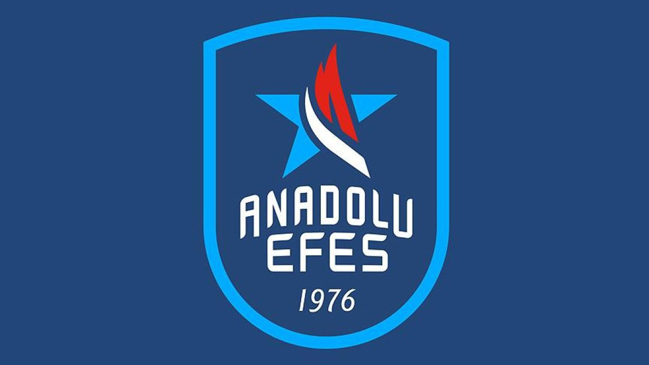 Anadolu Efes bir transferini daha açıkladı! Fenerbahçe'de de forma giymişti...