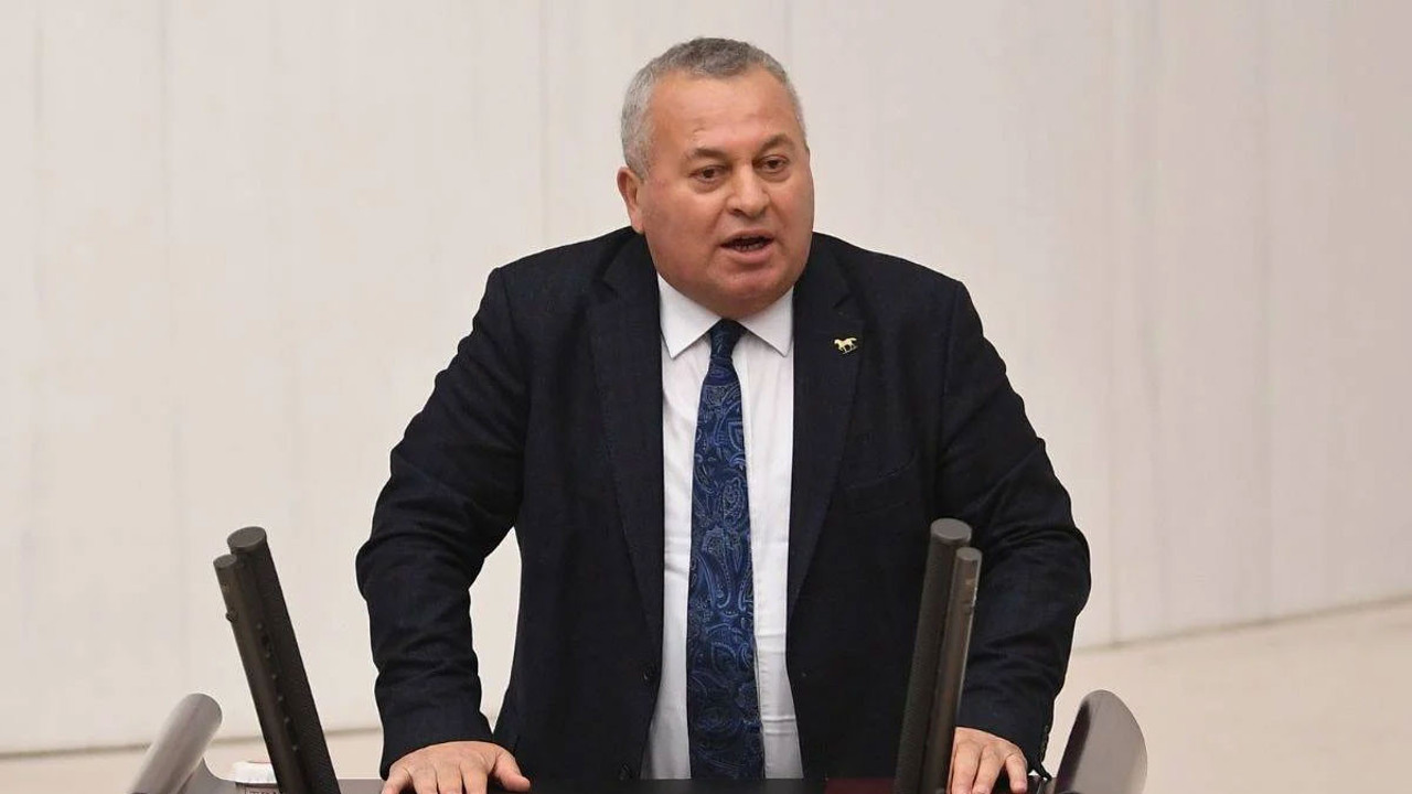 Cemal Enginyurt'tan AKP'li vekile sert çıkış. Sosyal medyada gündem oldu