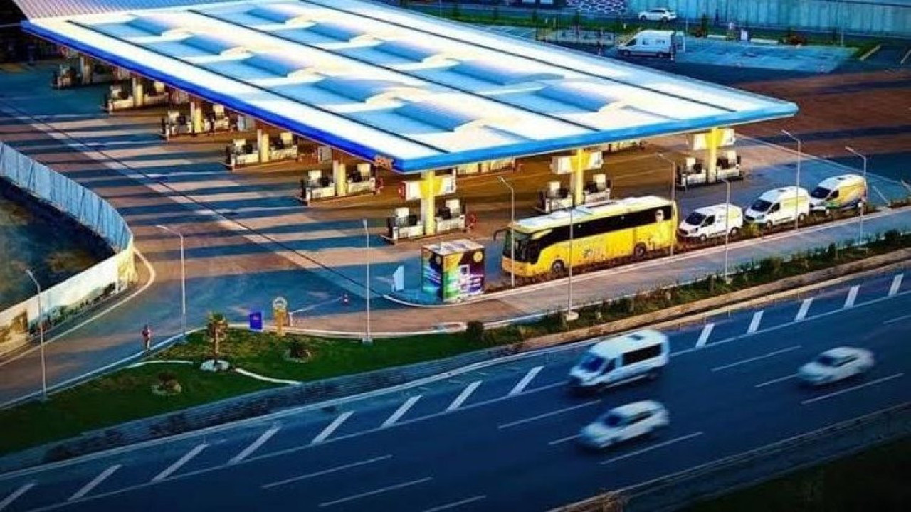 AKP'nin ihalelerini kapan Aziz İhsan Aktaş iflasın pençesinde. CHP'li 6 belediye başkanını tutuklatmıştı