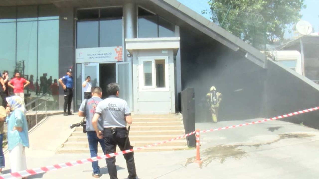Yangın alarmı çaldı! İstanbul’da kamu bunasında yangın