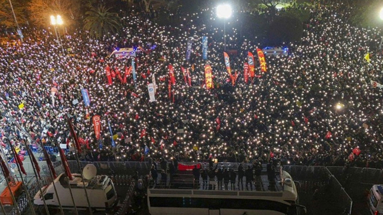 Tutuklu isimlerin aileleri Saraçhane'de buluşacak