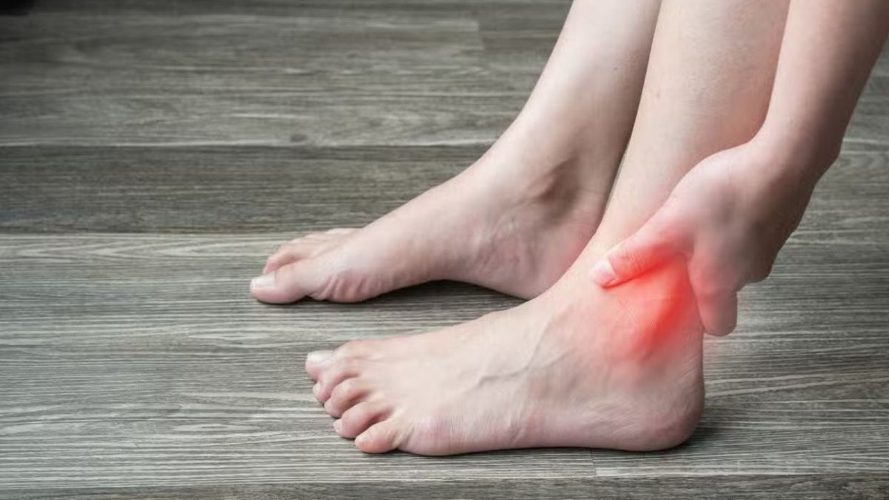 Ayak bileğindeki bu belirtiye dikkat! Ölümcül hastalığa yakalanmış olabilirsiniz! Uzmanlardan hayat kurtaran uyarılar