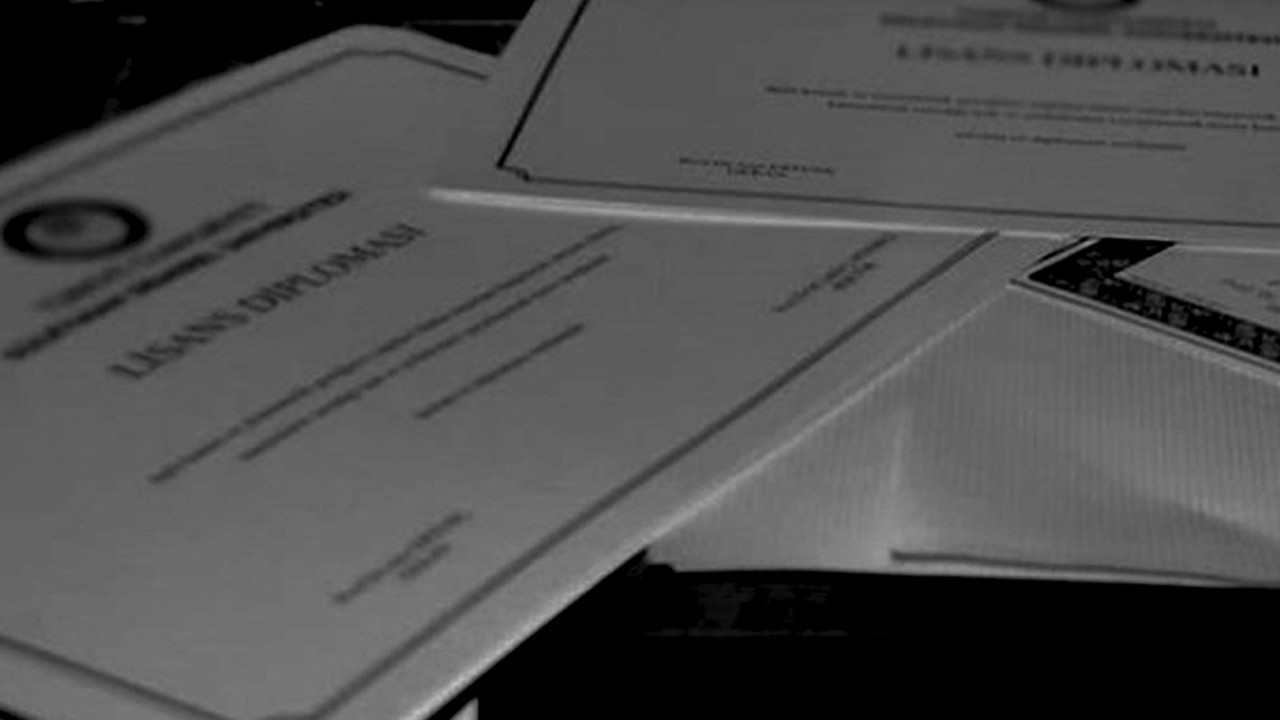 Sahte diploma skandalının isim listesi sızdı! Ünlü gazeteci paylaştı… Listede tanıdık isim var...