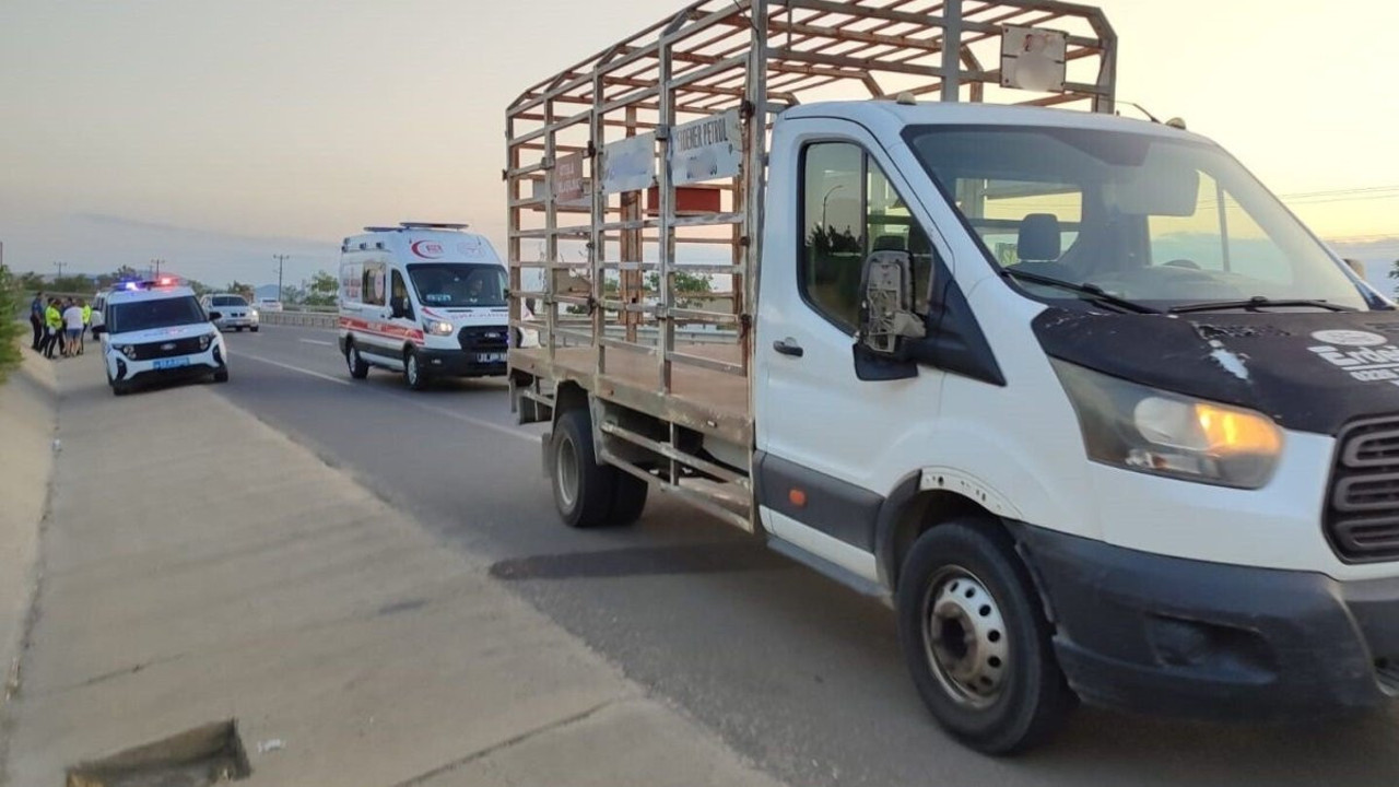 Koşu yapan sporcuya tüp kamyonu çarptı