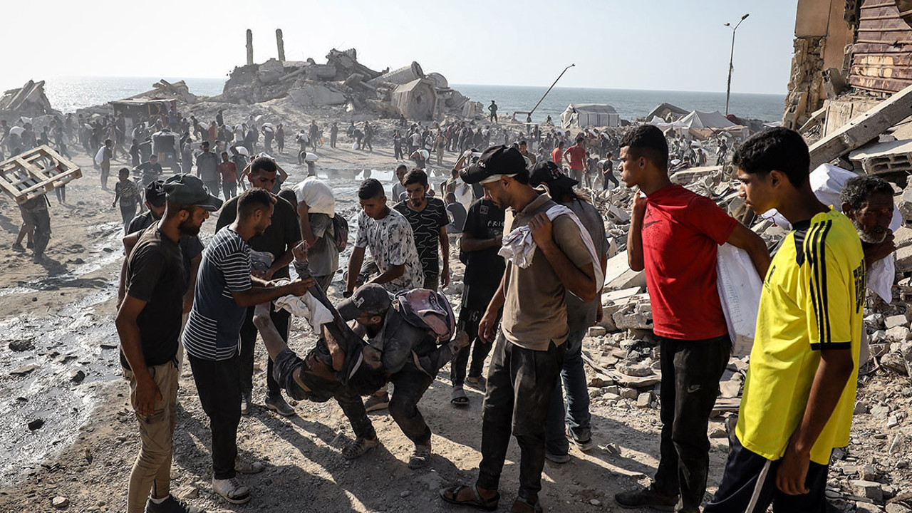 İsrail'den yardım bekleyenlere saldırı! 21 Filistinli öldürüldü