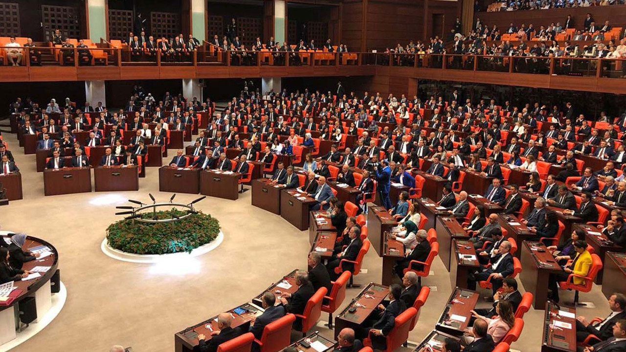 CHP'nin komisyon için isim önerisi belli oldu