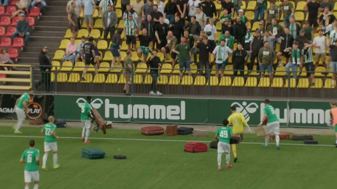 Yeşil sahalarda görülmemiş tepki! Tribünden valiz yağdı