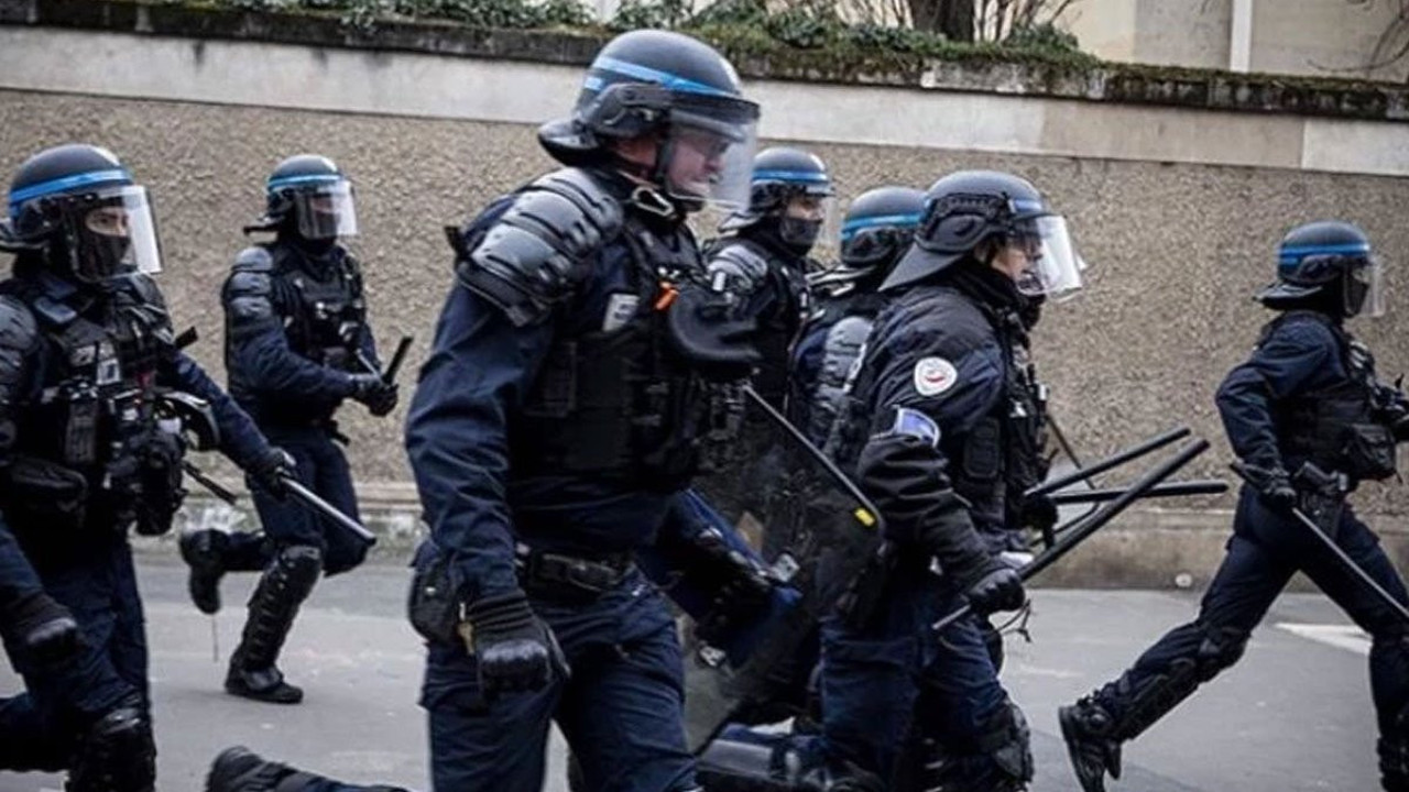 Siyasilerin kaldığı otelde bomba paniği! Hızla tahliye ediliyorlar