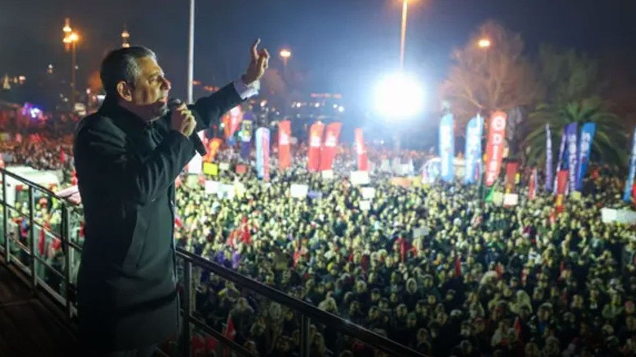 Özel'den gündemi değiştirecek açıklama! "Türkiye'ye ilan ediyorum" diyerek duyurdu