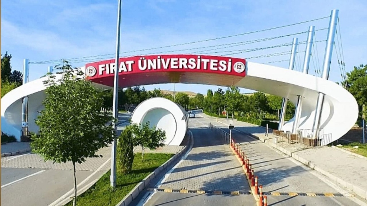 Fırat Üniversitesi ana girişi neden kapalı yetkililer neden açıklama gereği hissetmiyor?