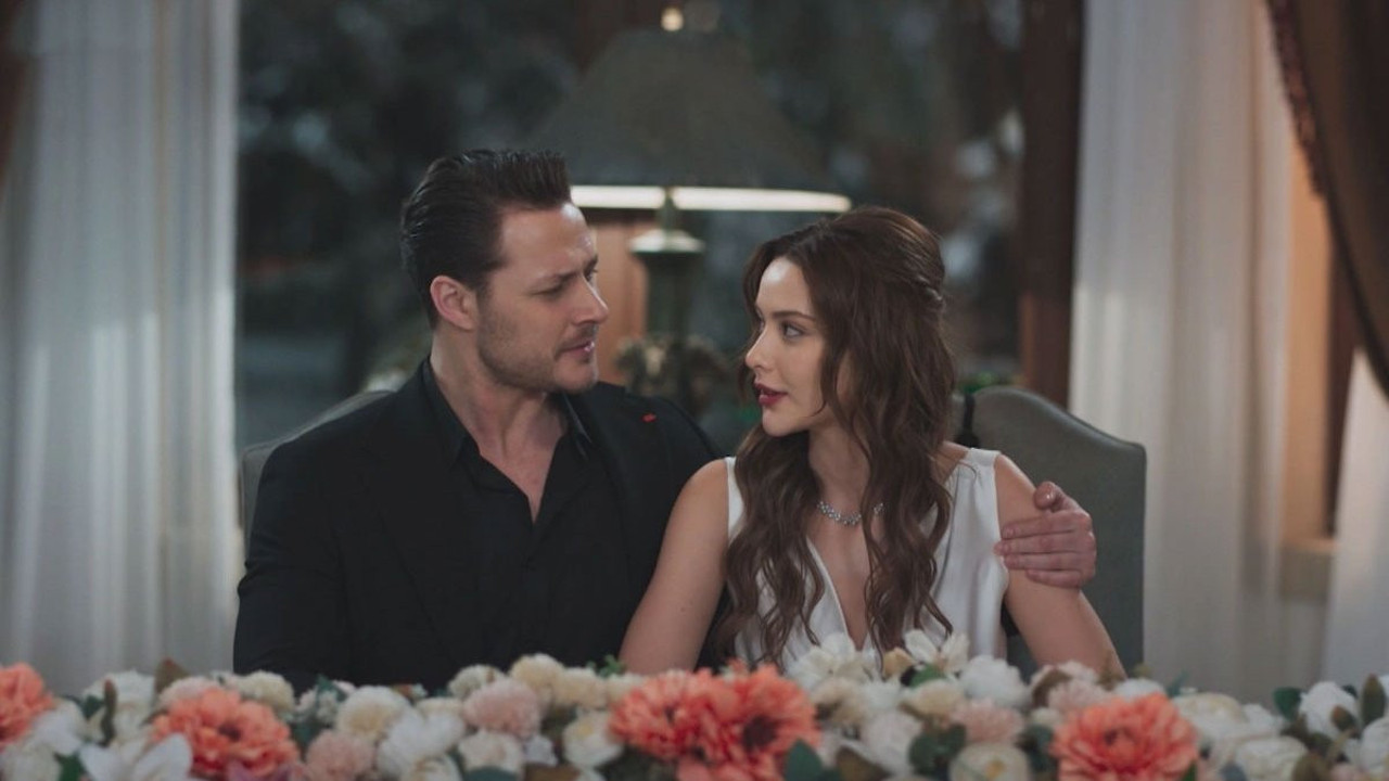 Hudutsuz Sevda'nın yakışıklı oyuncusu baba oldu: Oğluna verdiği isim dikkat çekti