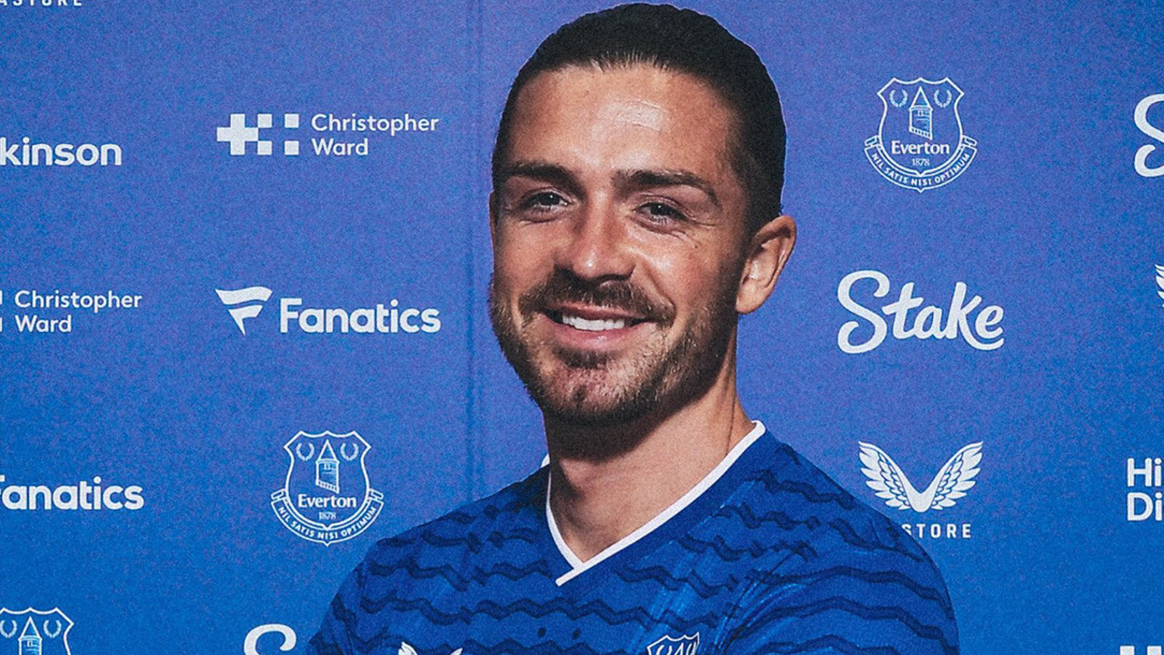 Jack Grealish yeni takımına imzayı attı