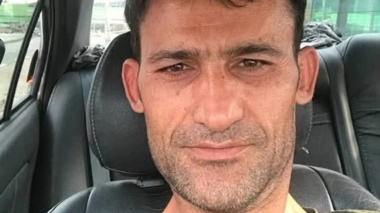 Feci ölüm! Devrilen iş makinesinin altında kaldı