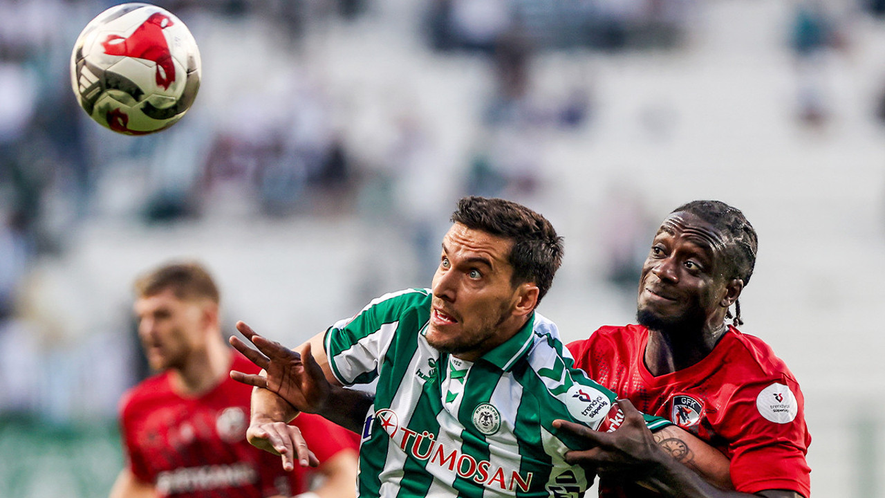 Konyaspor Galatasaray'a liderliği bırakmadı