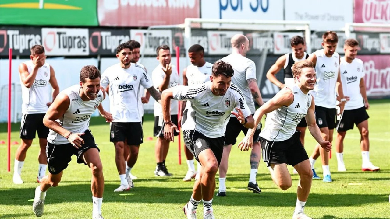 Beşiktaş'ta sürpriz! O oyuncu takımdan ayrılıyor