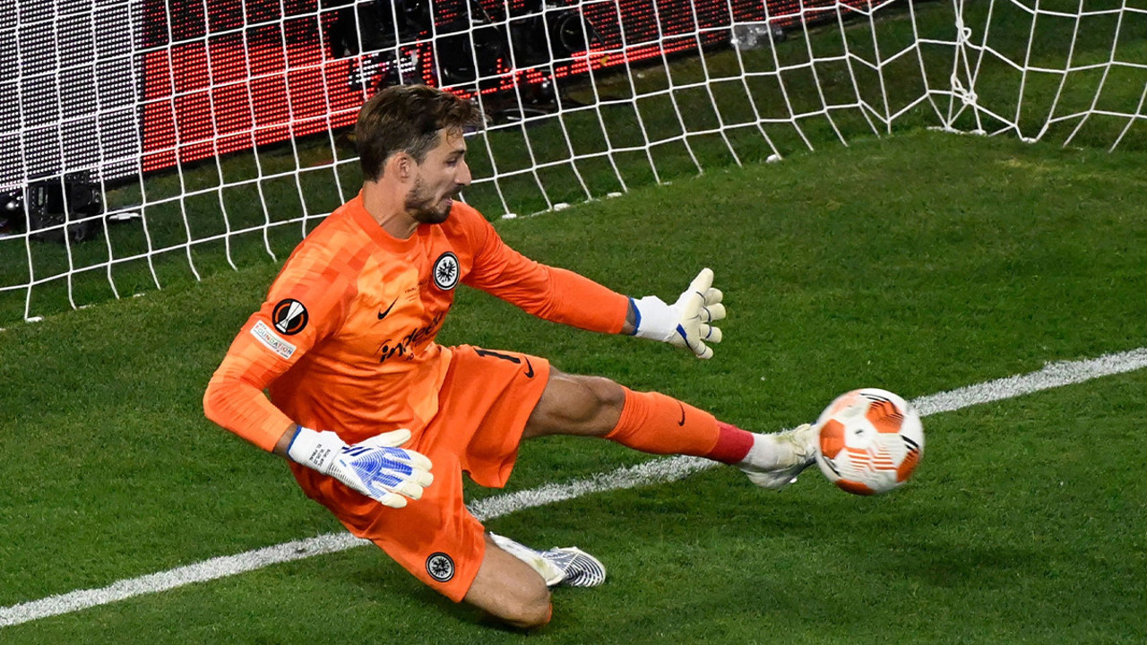 Kevin Trapp yeni takımına imza attı