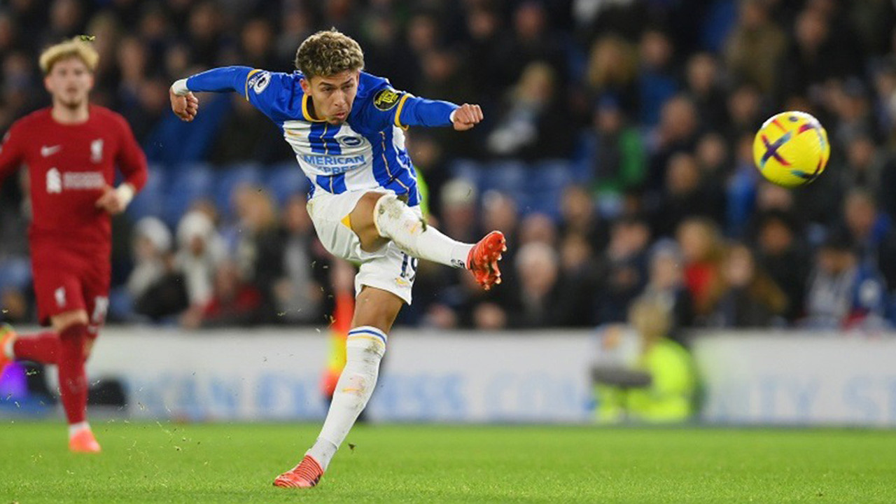 Fenerbahçe, Ferdi Kadıoğlu'nun takım arkadaşı için devrede