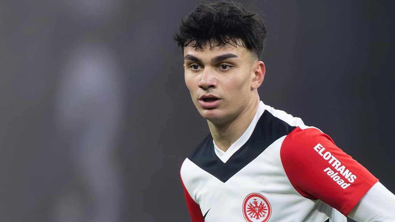 Can Uzun sezona muhteşem başladı: Bu gole şapka çıkarılır!