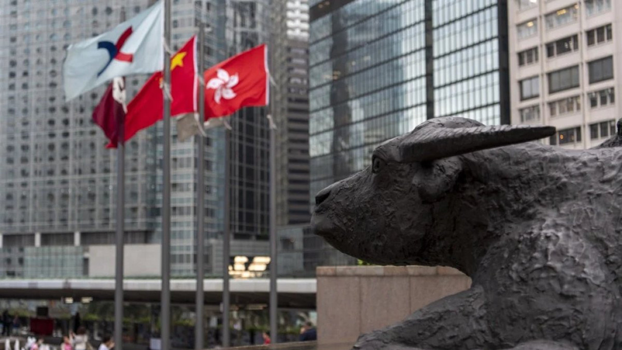 Hong Kong Borsası'nda sert düşüş: Yatırımcılarda tedirginlik hakim