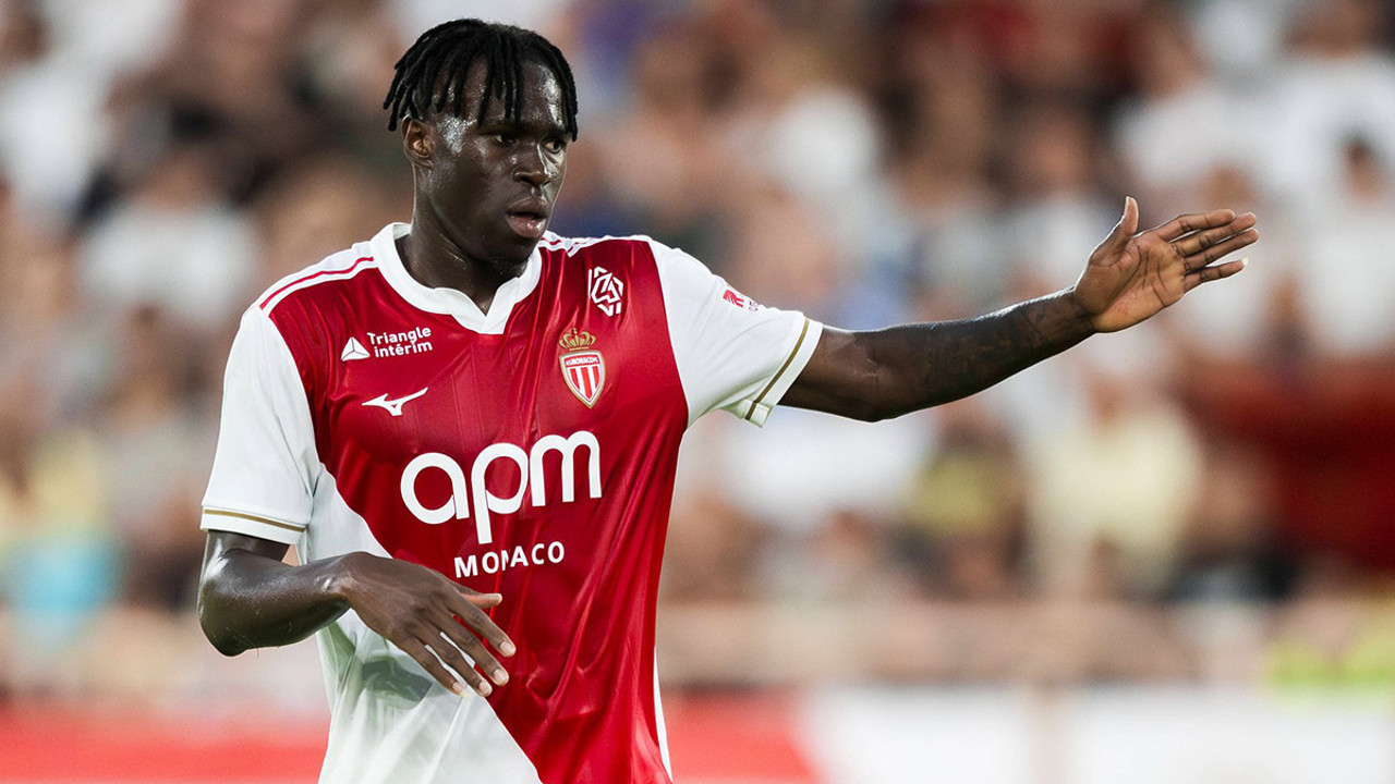 Galatasaray yeni yıldızına kavuşuyor: Geliş saati belli oldu!