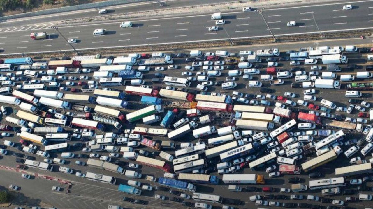 Milyonlarca kişi alıyor yarın sabah zam geliyor. Vatandaş "Yeter" diyerek isyan etti