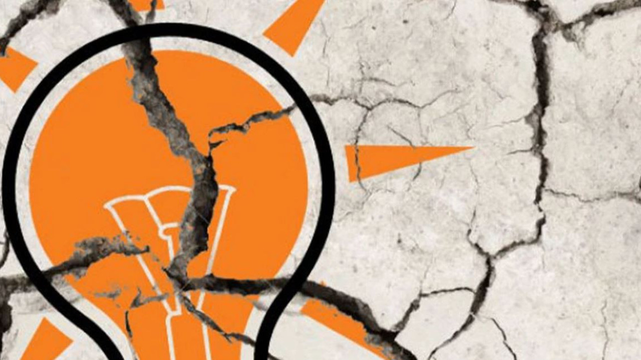 AKP içinde kazan kaynıyor! O bakan parti içinde tartışmaya neden oldu. Ünlü yazar açıkladı