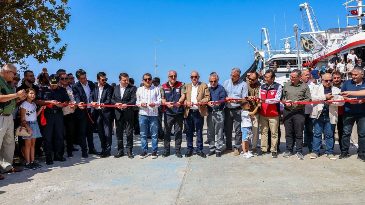 Çanakkale’de balıkçılar 'Vira bismillah' diyerek denize açıldı