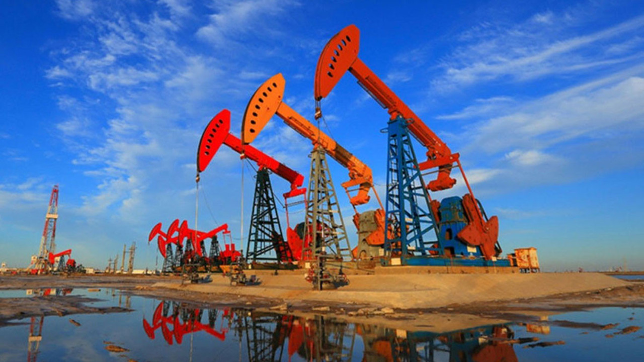 Brent petrolün varili 66,51 dolardan işlem görüyor! (9 Eylül 2025)