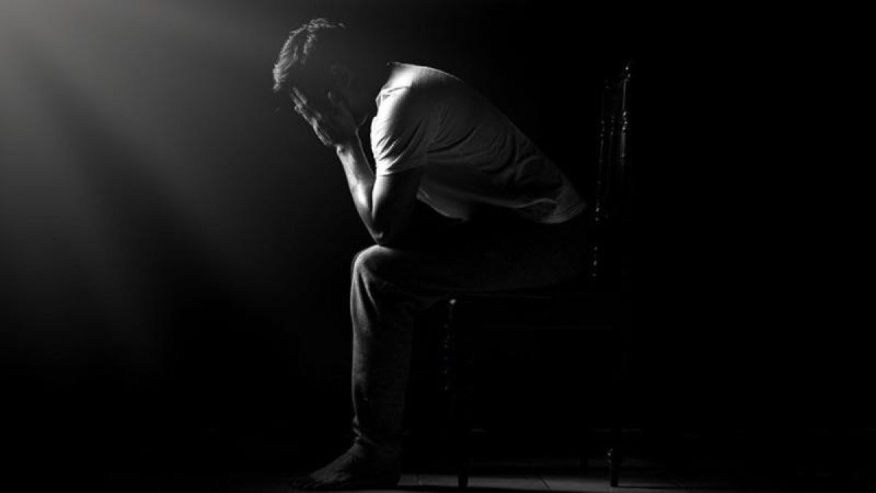 İntihar vakaları alarm veriyor! Uzmanlardan hayat kurtaran uyarılar