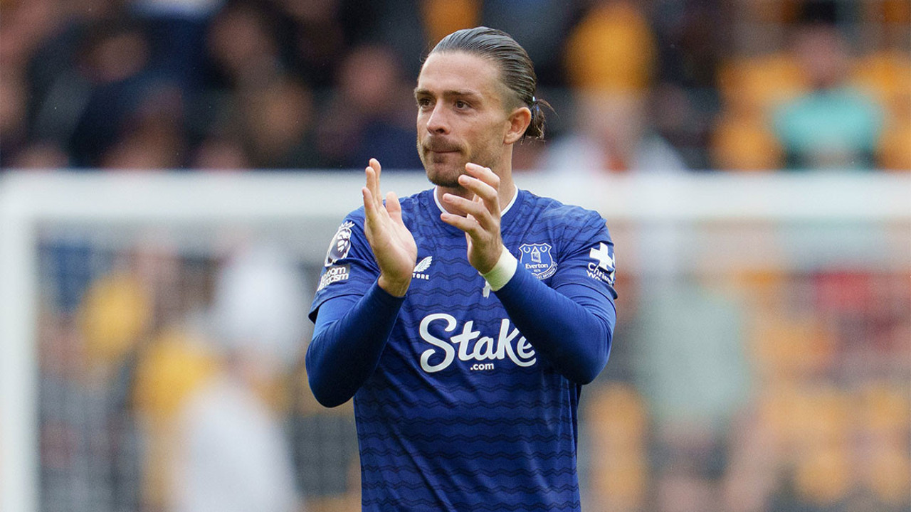 Jack Grealish'den müthiş başlangıç: İlk ödülünü aldı