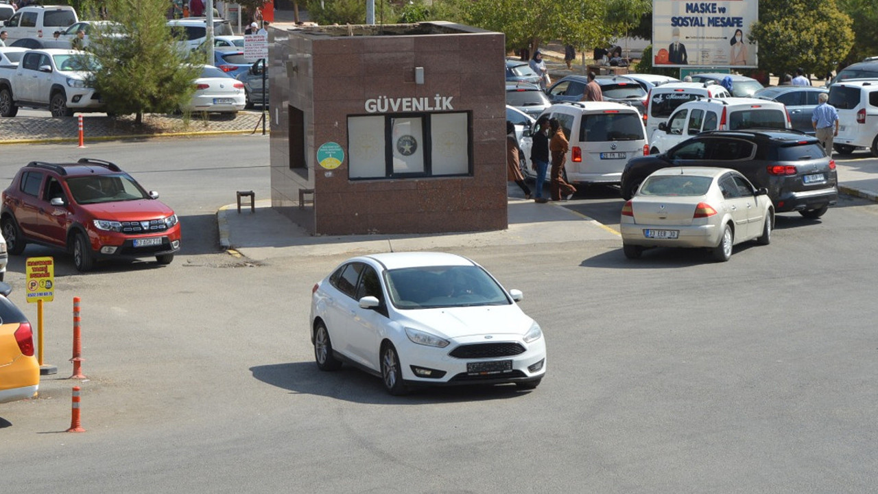 Akaryakıt İstasyonunda Silahlar Konuştu! Yaralılar var