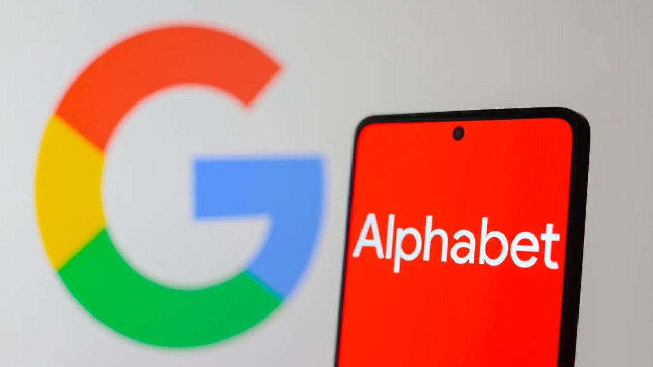 Google Alphabet rekor değere ulaştı