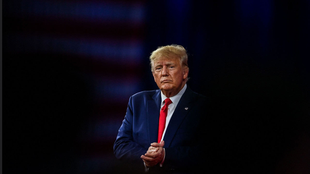 Trump bir kez daha Fed'e faiz uyarısında bulundu