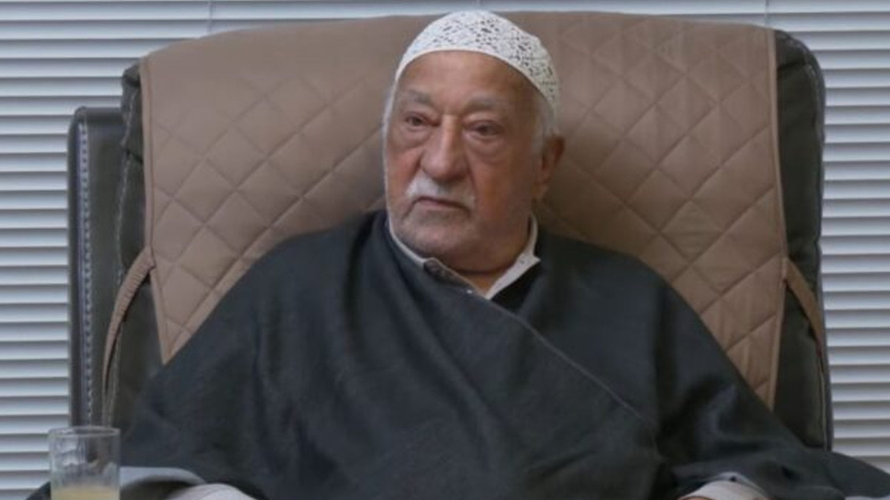 FETÖ’nün mektup arkadaşları şokta! Arşivi ortaya çıktı