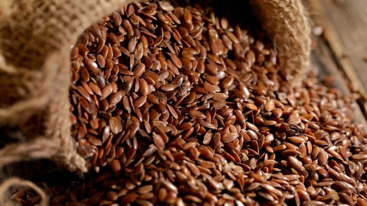 Sofranın yıldızı! Tarladan mutfağa keten tohumu