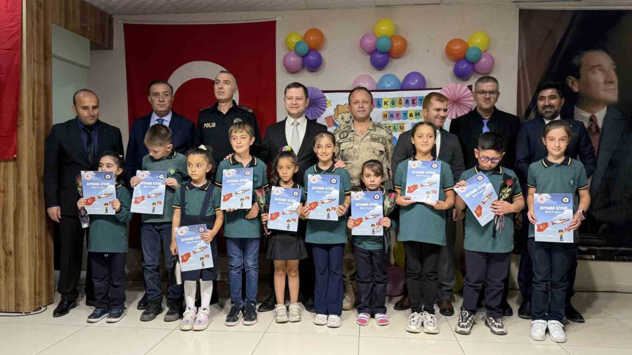 Minik öğrenciler Tatvan’da yeni eğitim yılına 'merhaba' dedi