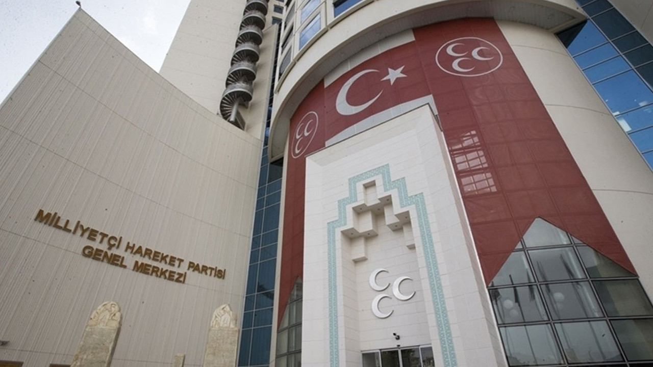 MHP'de şok ihraç! 2 ismin üzeri çizildi