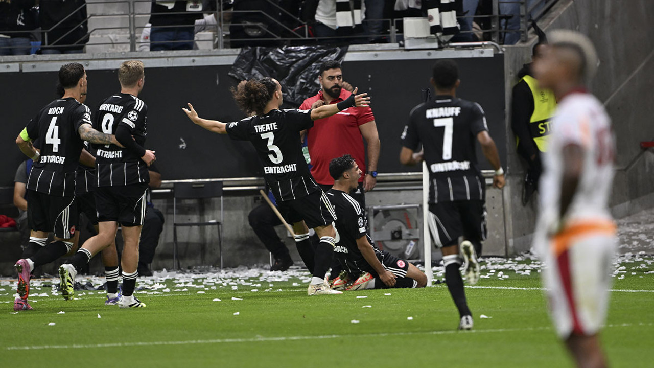 Galatasaray’a Frankfurt kabusu! 5-1’lik yenilgi tarihe geçti