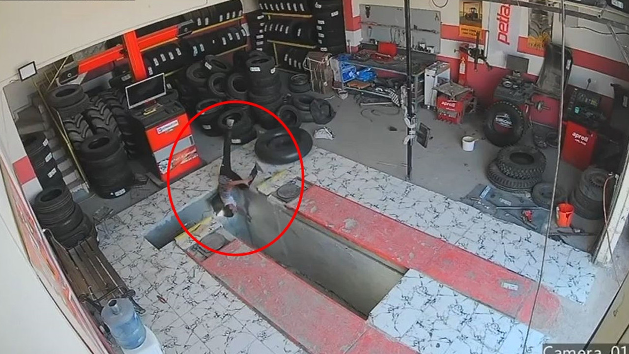 Güvenlik kamerası olmasaydı kimse fark etmeyecekti! Su taşırken yuvarlandı