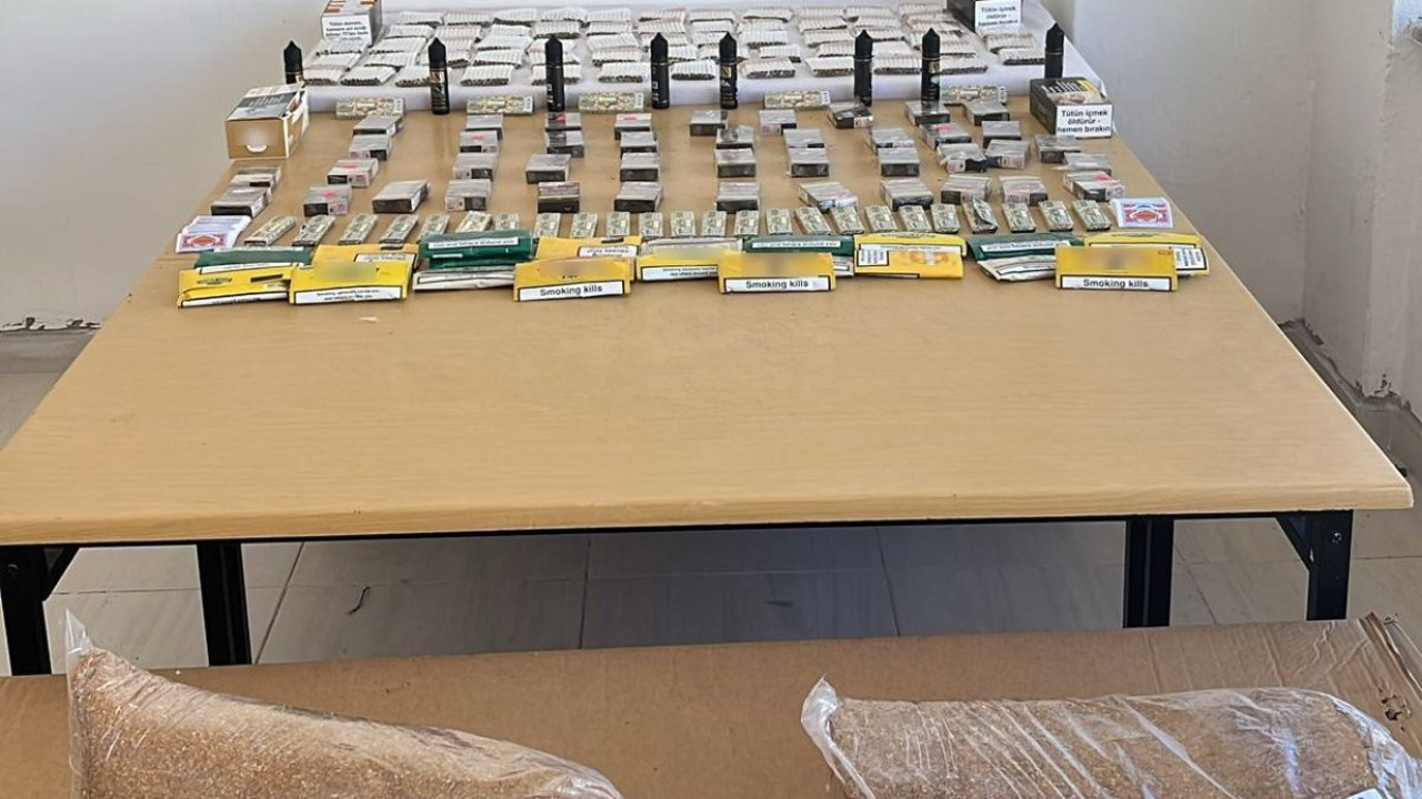 Mersin'de uyuşturucu ve kaçak tütünler ele geçirilen şüpheli tutuklandı