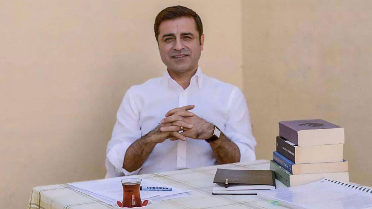 Selahattin Demirtaş'ın yargılandığı dava ertelendi! 5 ayrı suçlamayla yargılanıyor