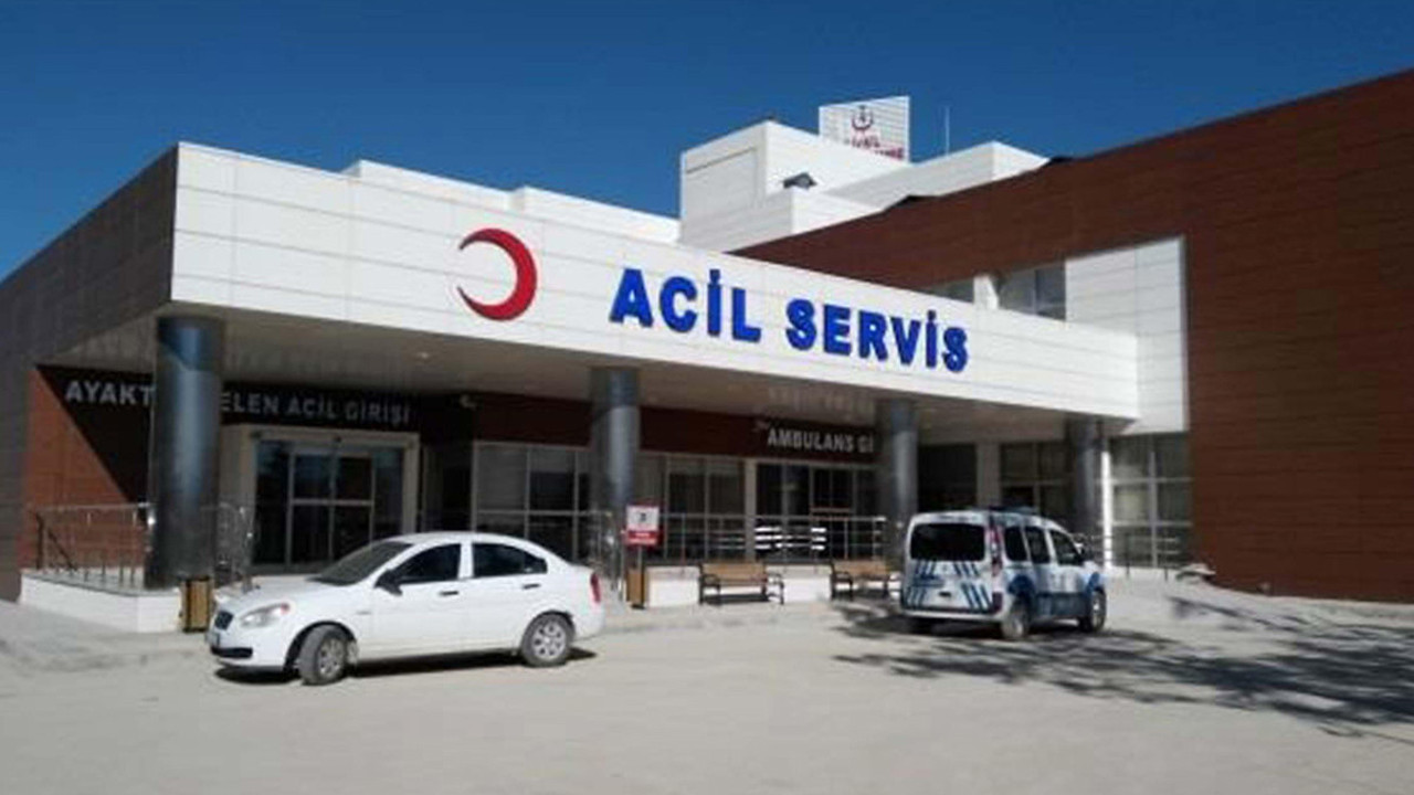 Hastanesi'nde zehirlenme! 78 personel acil servise koştu