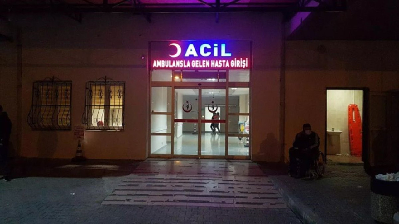 Otomobilin çarptığı adam hayatını kaybetti