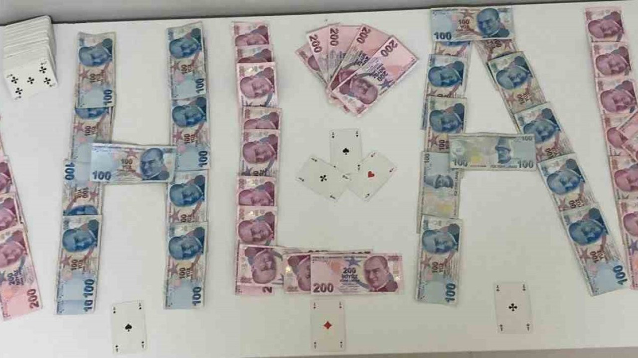 Kıraathanede kumar oyunu son buldu: Ceza yağdı!